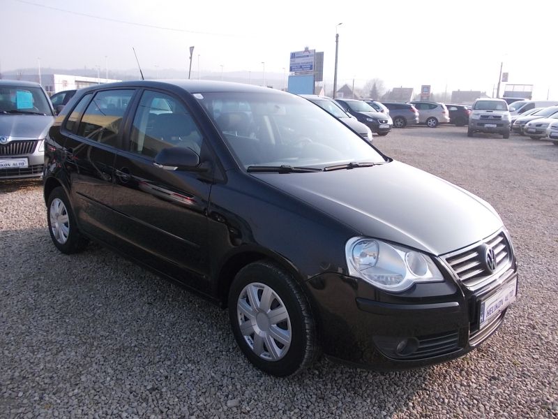 Volkswagen POLO 1.2 70 12V Trendline 