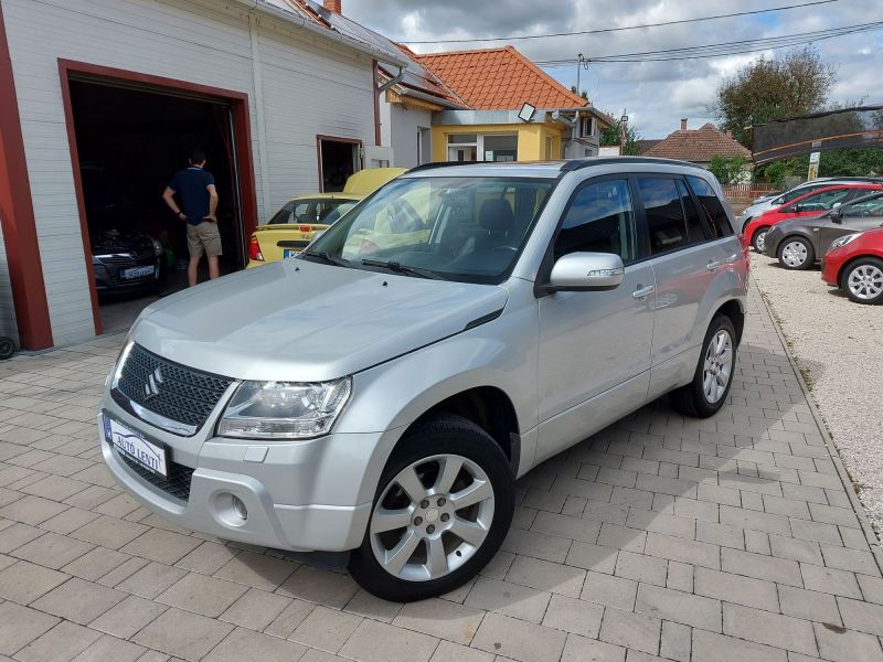 Suzuki Grand Vitara 1.9 DDiS ezust