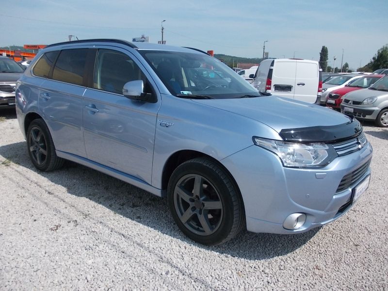 Mitsubishi OUTLANDER 2.0 PHEV
