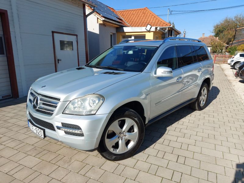 Mercedes GL 350 CDI Szervizk 7 szem