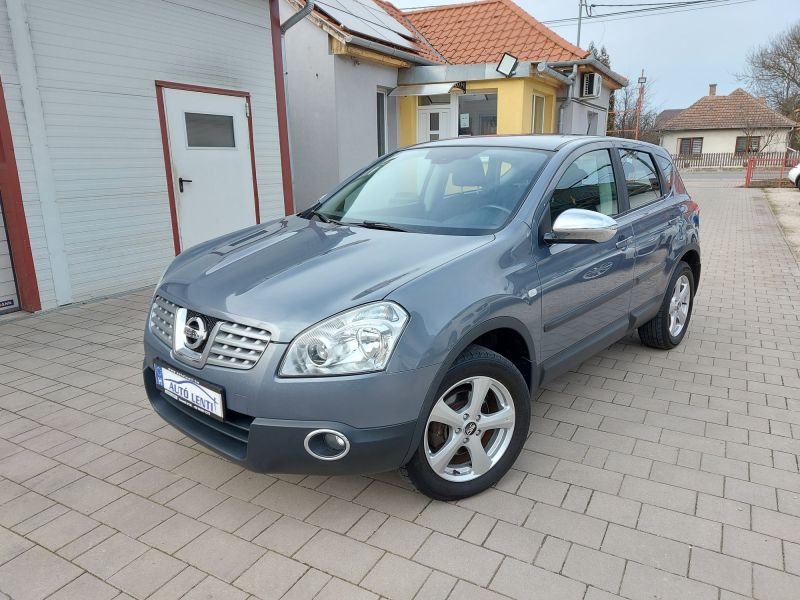Nissan Qashqai 1.6 Szervizk 171e km