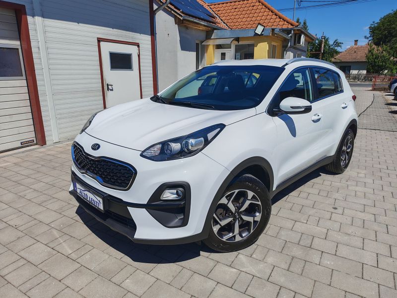 KIA Sportage 1.6 GDI Szervizkönyv